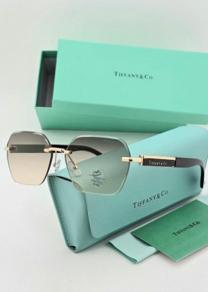 Набор женские солнцезащитные очки, коробка, чехол + салфетки 2362435