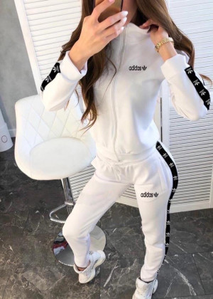 Спортивный костюм 2364804