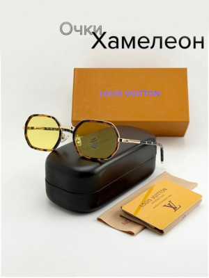 Набор женские солнцезащитные очки, коробка, чехол + салфетки 2369713