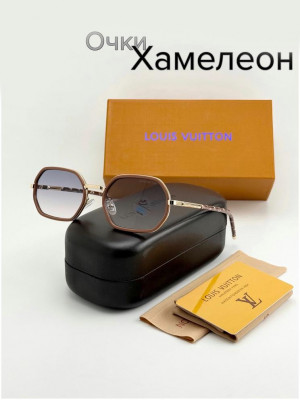 Набор женские солнцезащитные очки, коробка, чехол + салфетки 2369716
