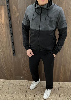 Спортивный костюм 2369822