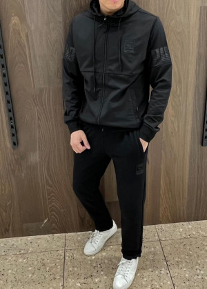 Спортивный костюм 2369823