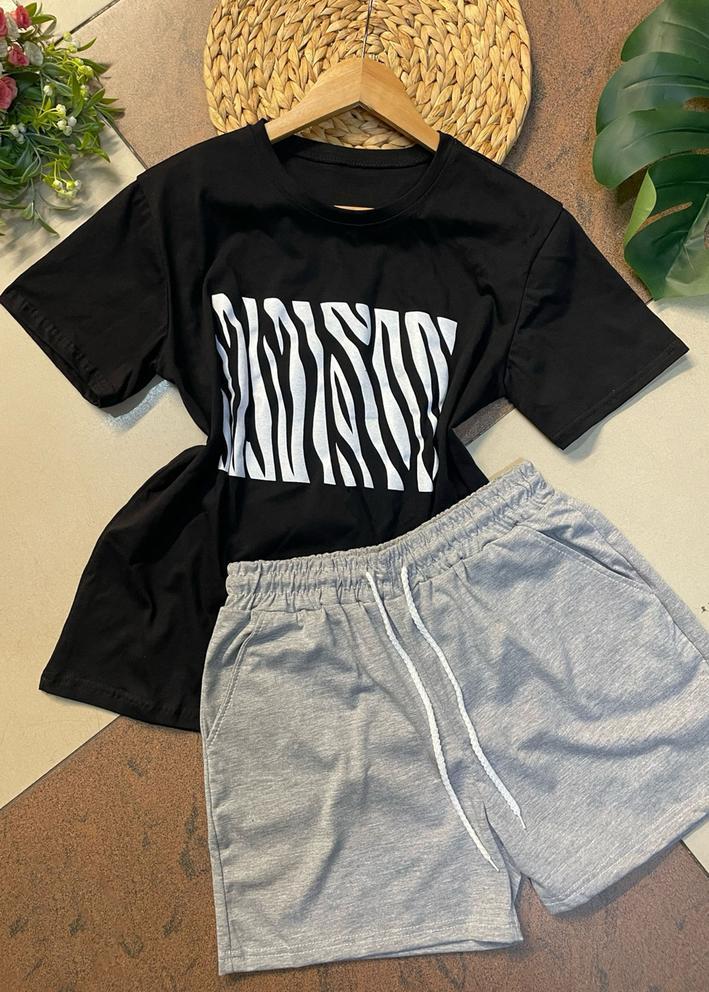 Спортивный костюм 