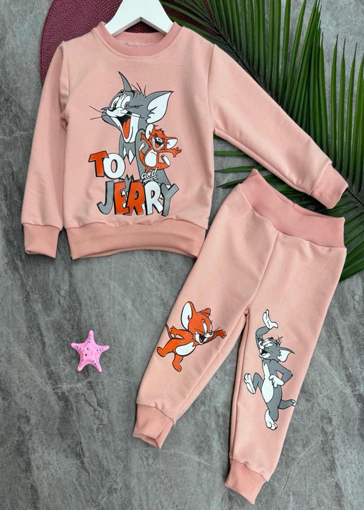 Спортивный костюм 
