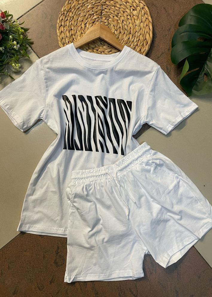 Спортивный костюм 