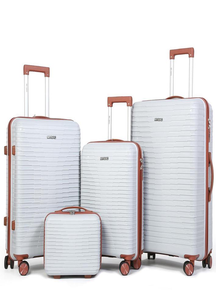 Чемодан на колесах размер S 