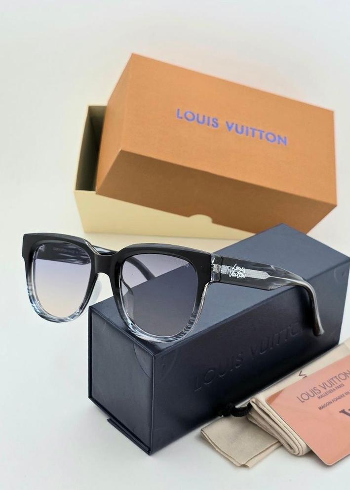 Женские солнцезащитные очки 