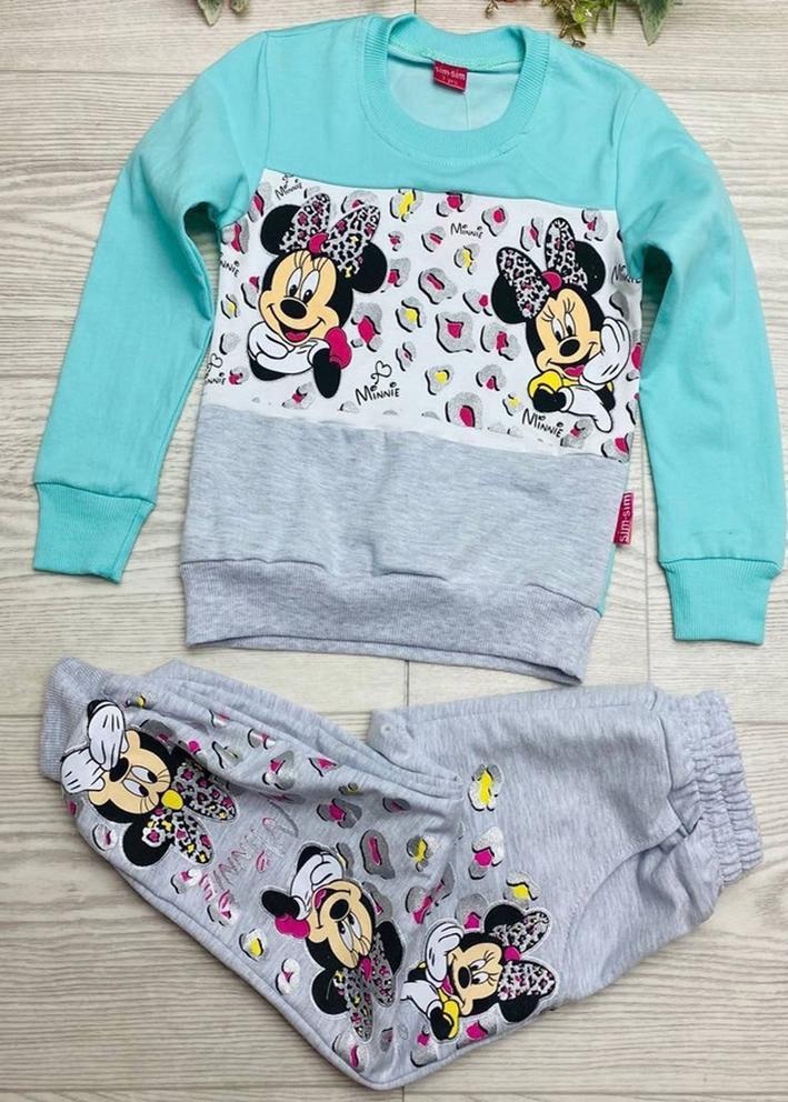 Спортивный костюм 