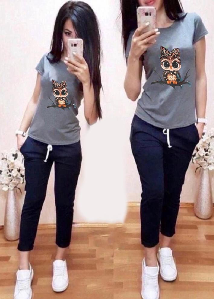 Спортивный костюм 