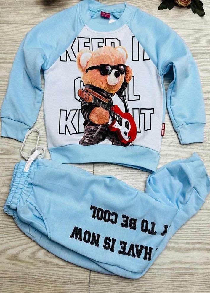 Спортивный костюм 