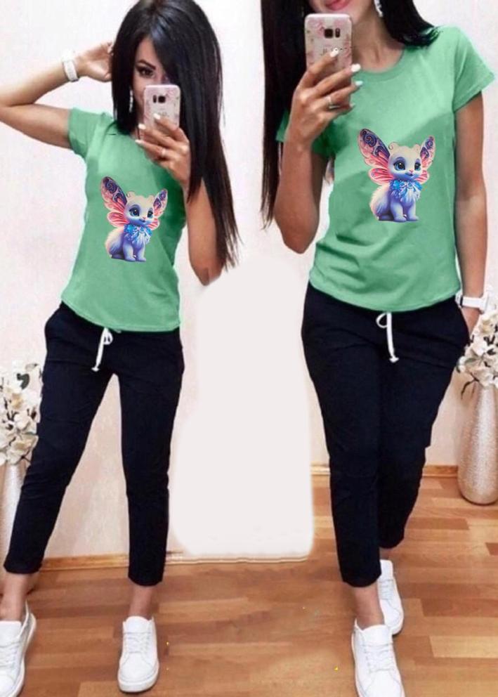 Спортивный костюм 