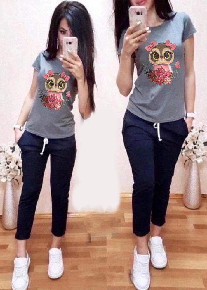 Спортивный костюм 