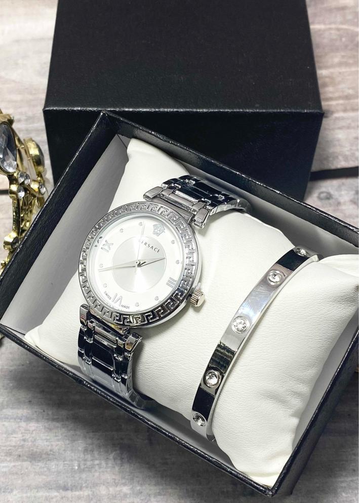 Подарочный набор для женщин часы и браслет+ коробка 