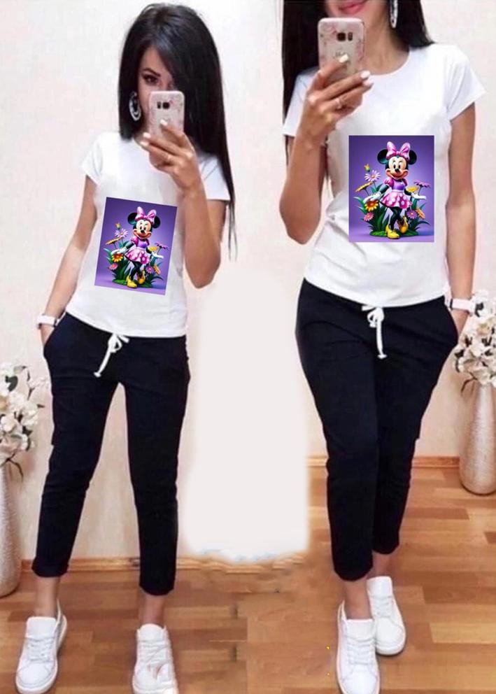 Спортивный костюм 