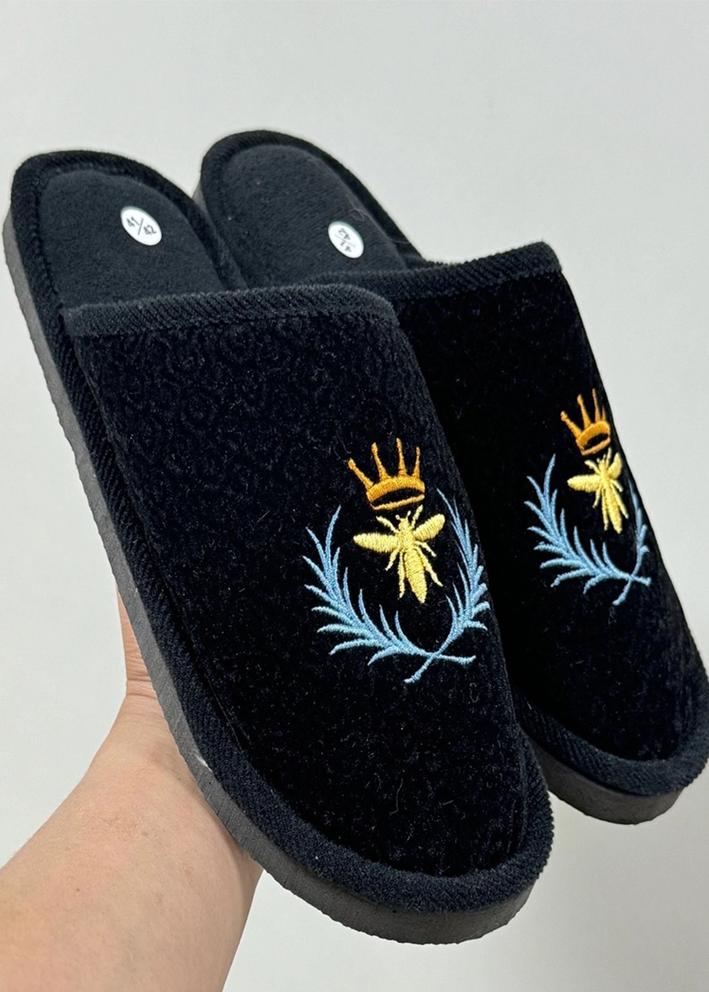 Домашние тапочки 