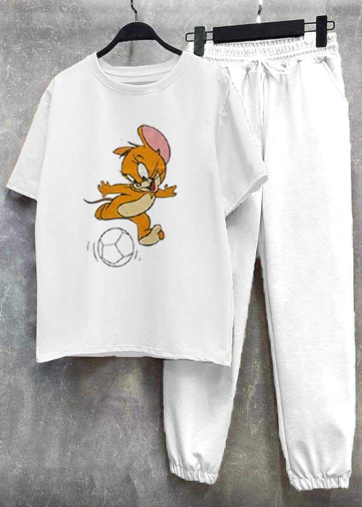 Спортивный костюм 