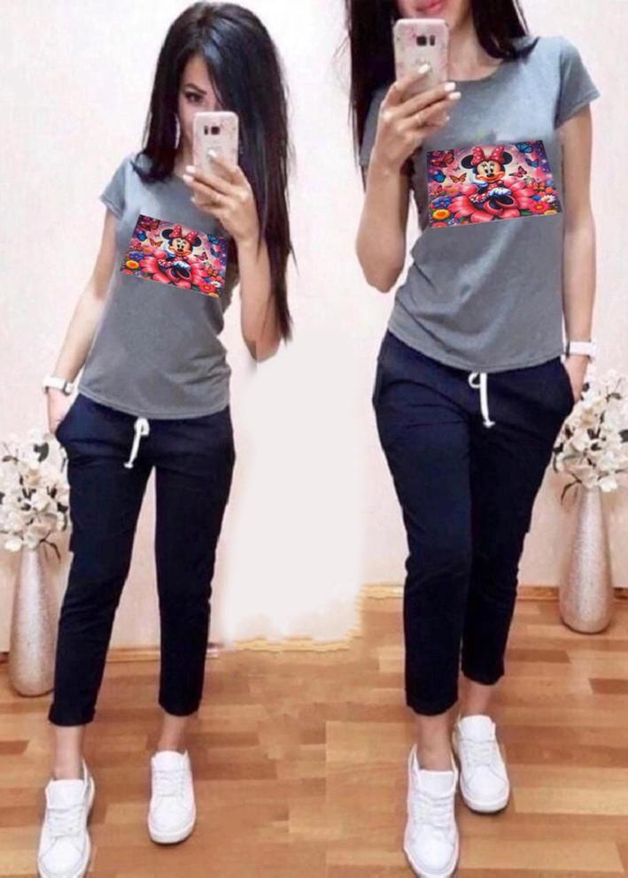 Спортивный костюм 